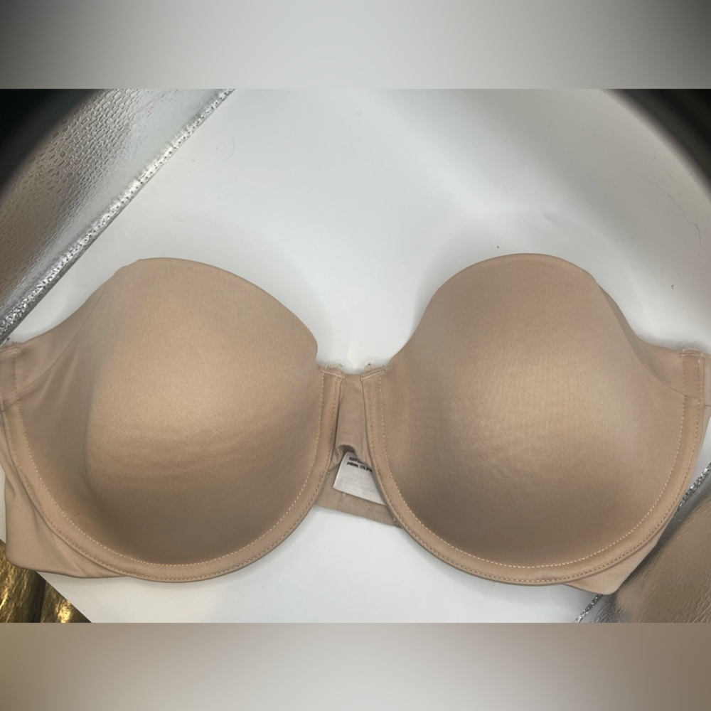Strapless bra
